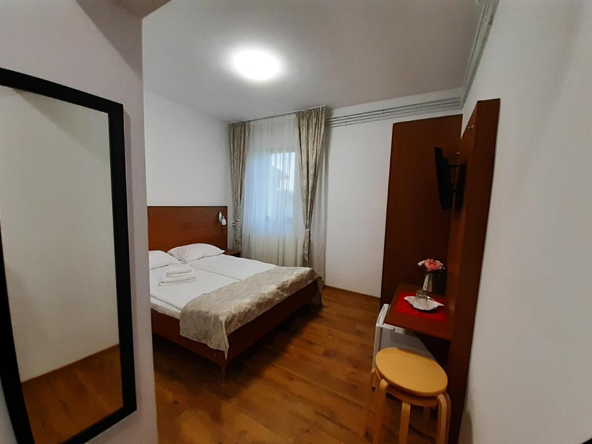 Mirana-Marginimea Sibiului Hotel Kereszténysziget Kültér fotó